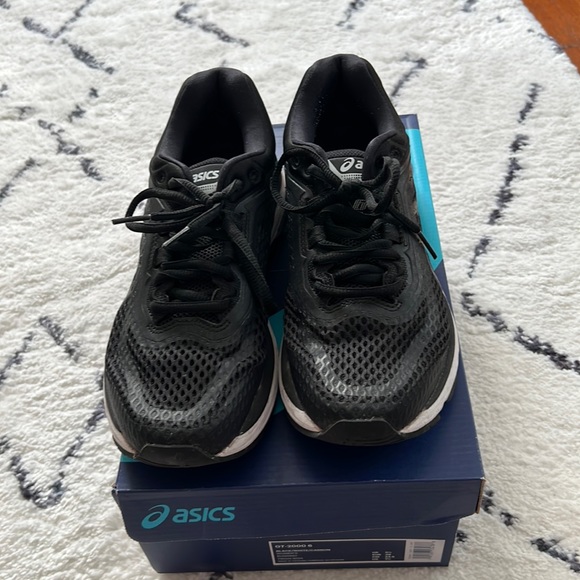 ASICS running sneaker - Picture 1 of 5